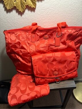 Coach Getaway Signature Nylon Packable Weekender Tote Bag & Hangable Travel Case